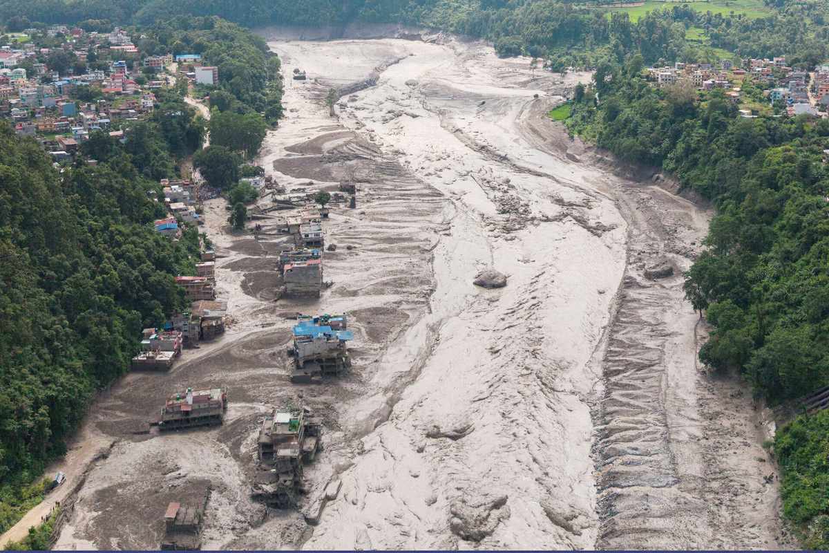 নেপালের দুর্যোগ মোকাবিলায় ৩ কোটি ১০ লাখ ডলারের সহায়তা চাইল রেড ক্রস