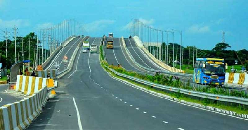 সড়ক নিরাপত্তার চ্যালেঞ্জ ও উত্তরণের উপায়