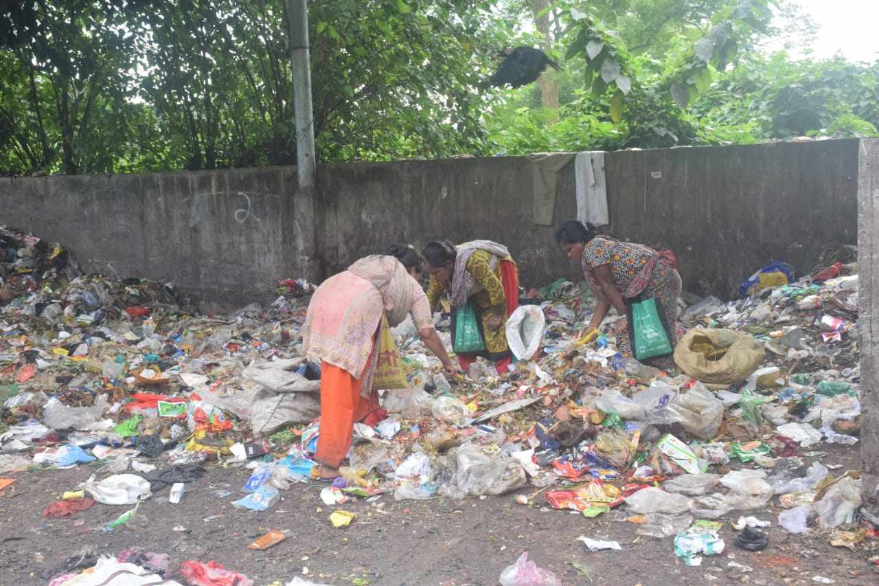 বগুড়ার শেরপুরে বর্জ্য নিষ্কাশন ব্যবস্থার বেহাল দশা