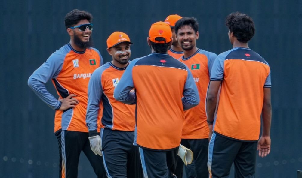 আজ মালয়েশিয়ার বিপক্ষে মাঠে নামছে বাংলাদেশ