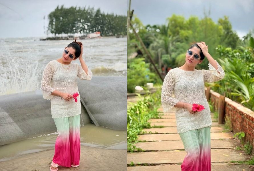 রোমান্টিক লুকে মুগ্ধতা ছড়ালেন পূজা চেরি
