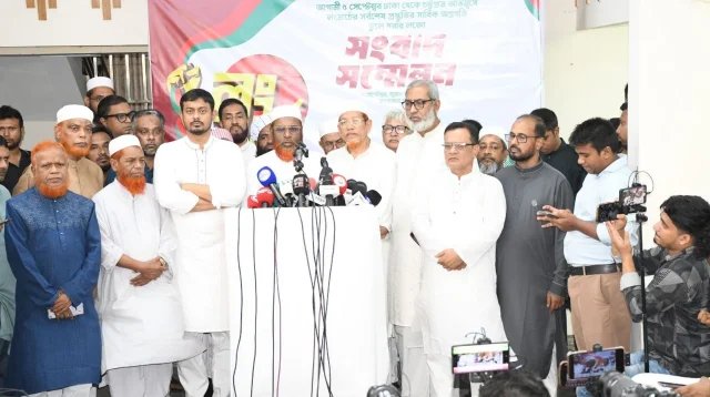 লংমার্চ সফল করতে সরকারের সহযোগিতা চইল জামায়াত