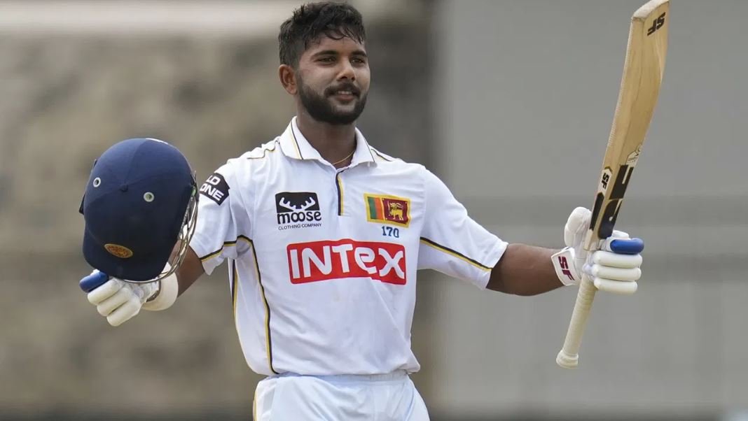 আইসিসির মাসসেরা ক্রিকেটার হলেন দিনুশা
