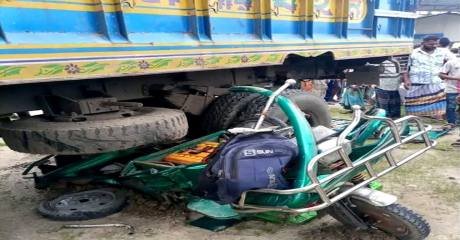 ময়মনসিংহে ট্রাকের ধাক্কায় নিহত ২, আহত ১০