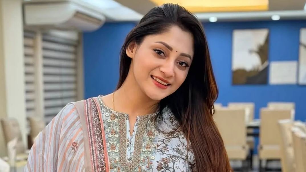 নিজের বিয়ে নিয়ে যা বললেন পূজা চেরি