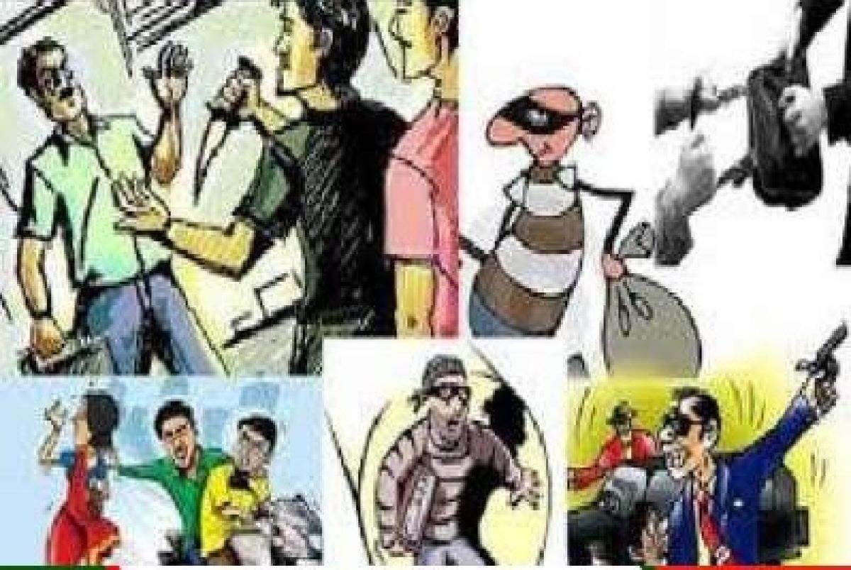 আইনশৃঙ্খলা পরিস্থিতির অবনতিতে জনমনে উদ্বেগ