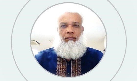 স্ত্রীর আয় নয়, সংকট পুরুষের পুরোনো পরিচয়ে