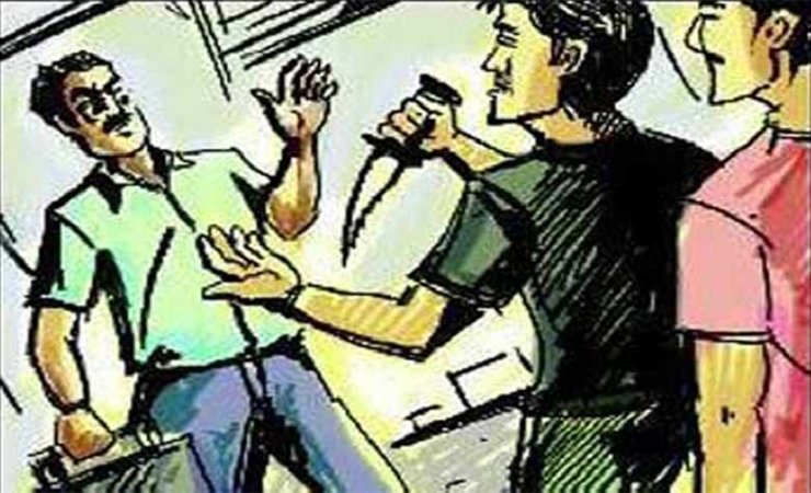 ছিনতাইয়ের আতঙ্ক রোধে পদক্ষেপ নিন