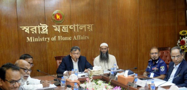 আইনশৃঙ্খলা পরিস্থিতির উন্নতি ঘটেছে, অপরাধ নিয়ন্ত্রণে আছে: স্বরাষ্ট্রমন্ত্রী