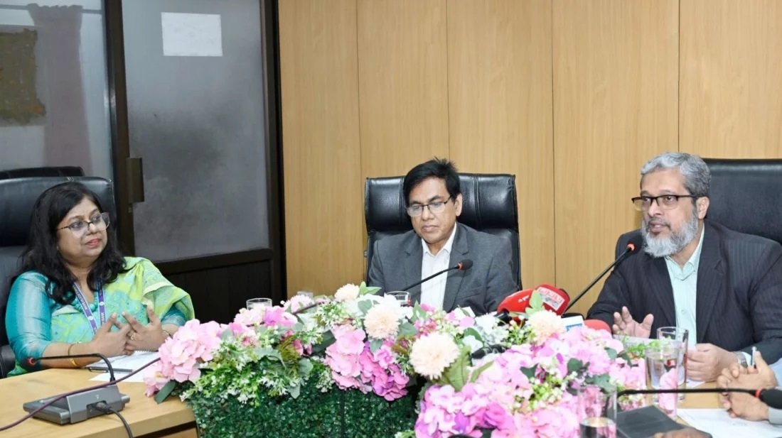 জামানত ছাড়াই তরুণ উদ্যোক্তাদের ২০ লাখ টাকা ঋণ ও অনুদান দেবে ব্যাংক