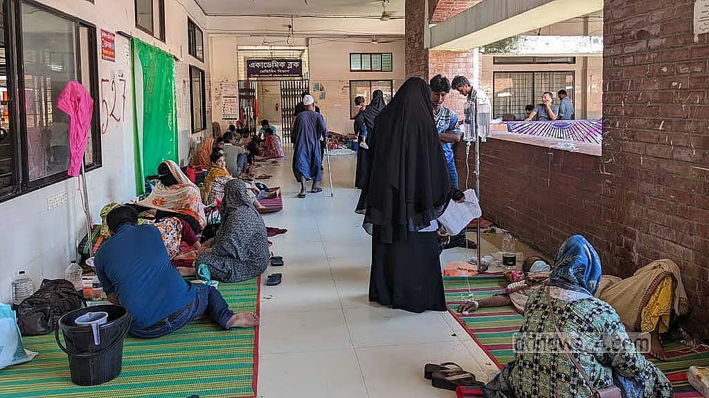 সরকারি হাসপাতালের ১ কিলোমিটারের মধ্যে ক্লিনিক নয়