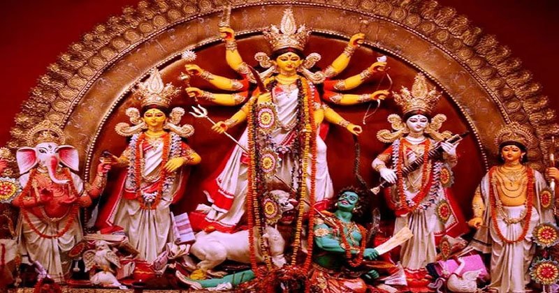 ষষ্ঠী পূজার মধ্য দিয়ে শুরু শারদীয় দুর্গোৎসব